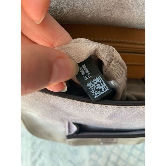 Michael Kors suede messenger bag gray leather classy - Picture 5 of 8